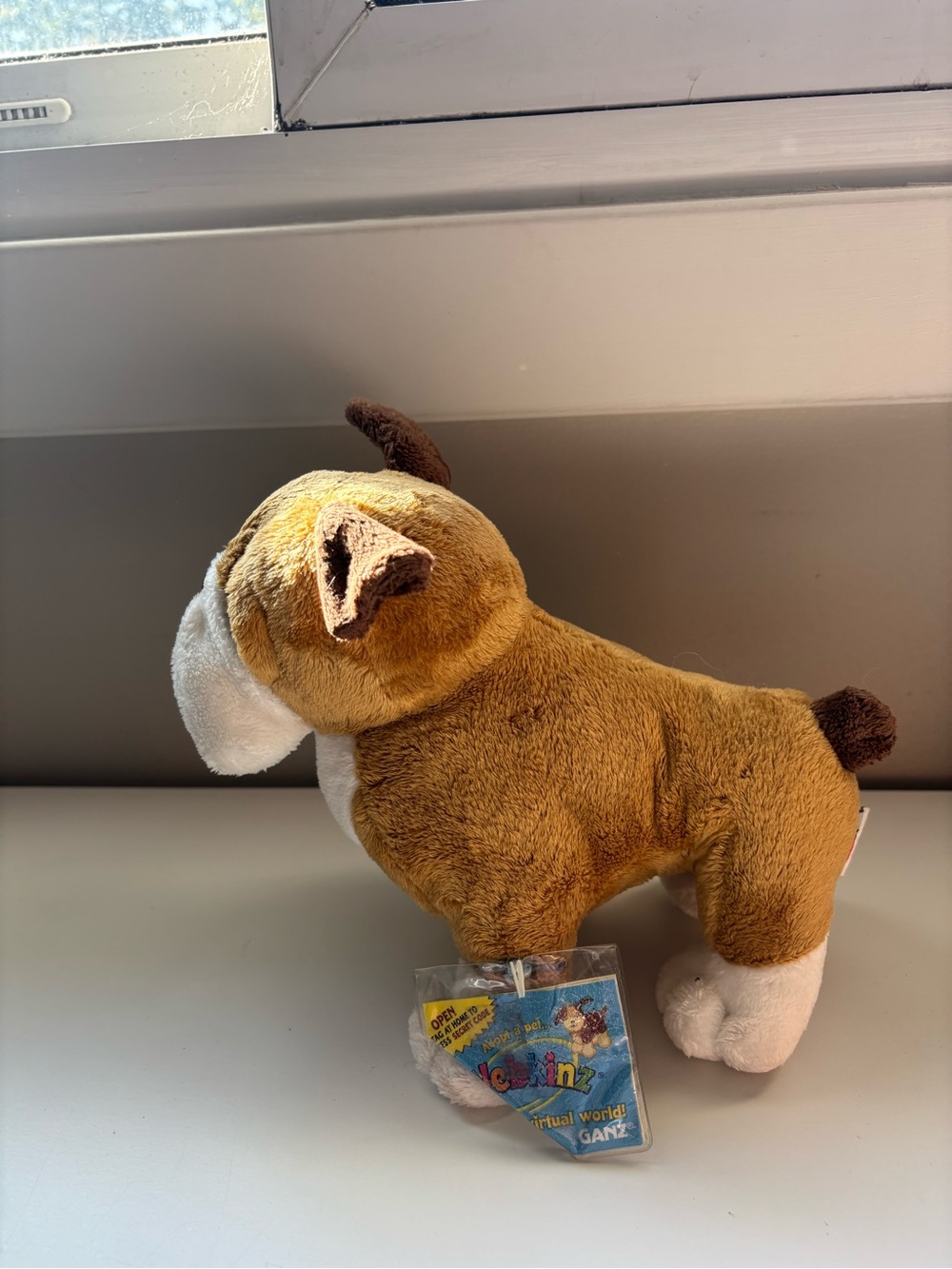 Bulldog WEBKINZ with code brown and white dog